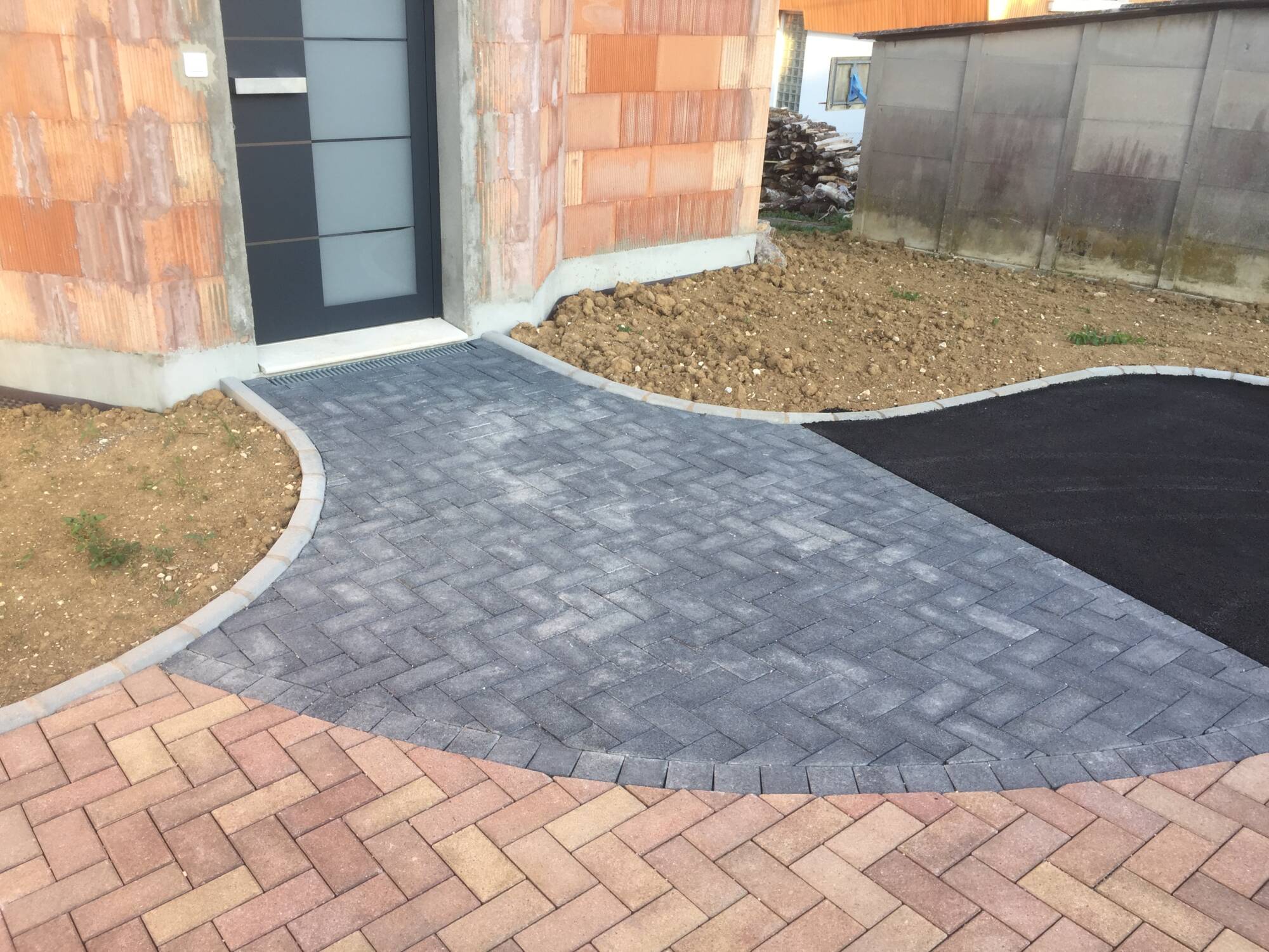 Quels sont les avantages d’une allée en pavés ? Cernay